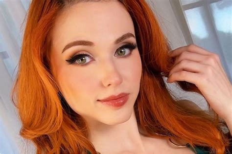 Amouranth Biography, Parents, Height, Age and more